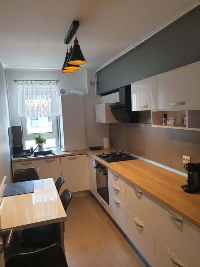 Qualis Apartament Braszów Zewnętrze zdjęcie